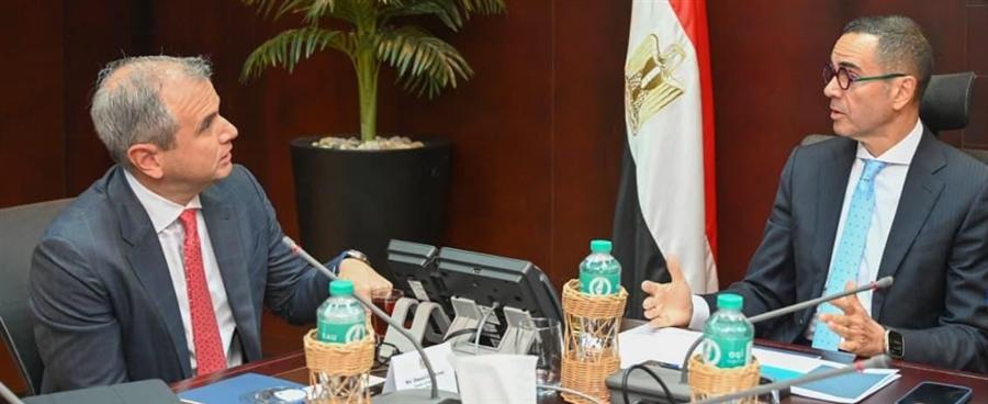 El-Khatib reviews Alcazar Energy’s future projects, investments in Egypt

